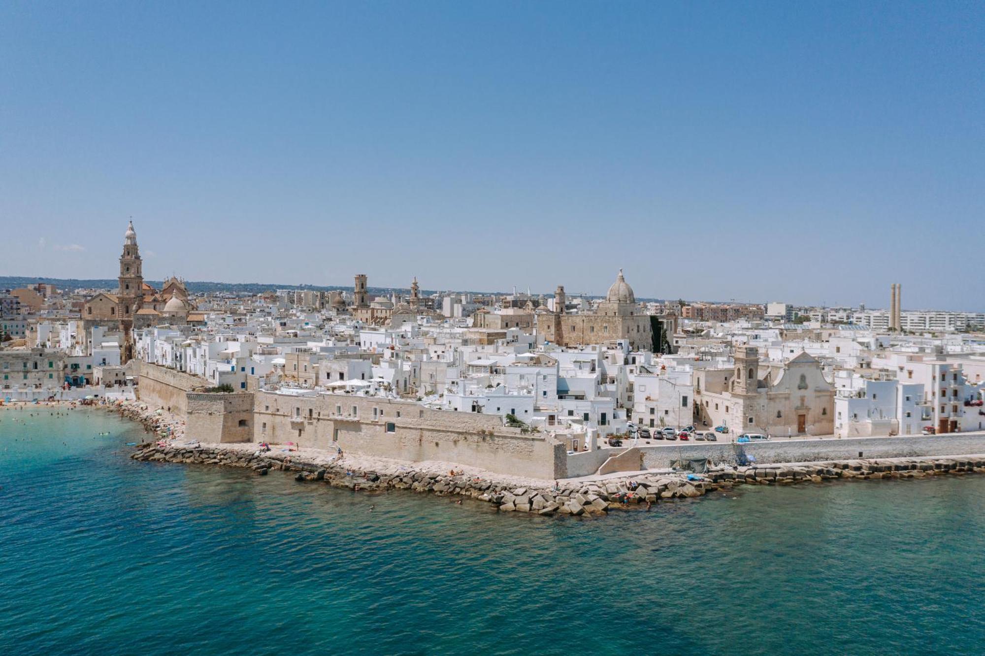 Le Contrade Di San Salvatore Monopoli Luaran gambar