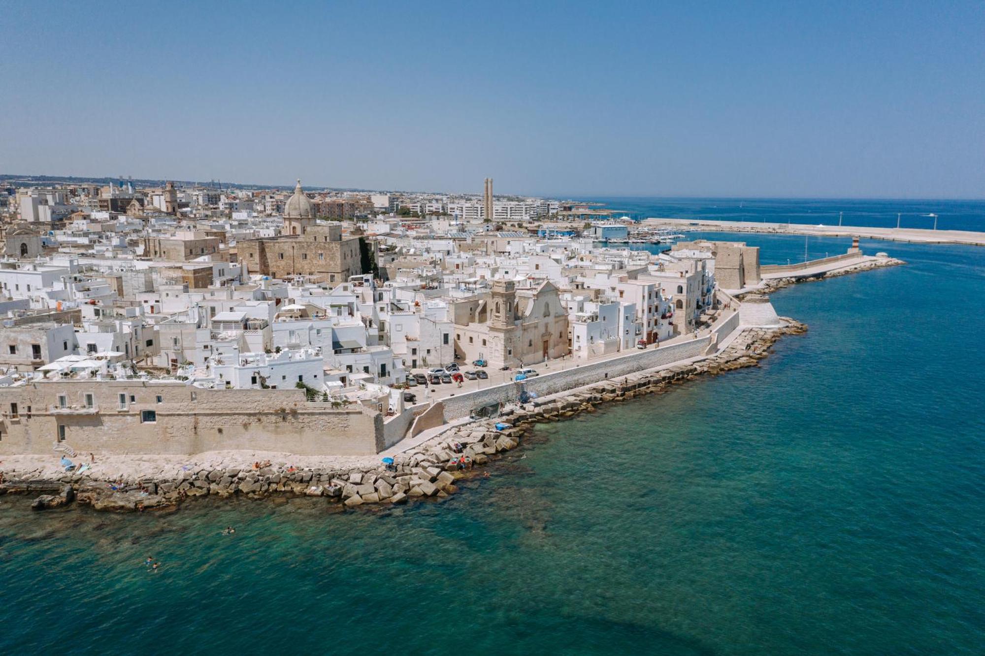 Le Contrade Di San Salvatore Monopoli Luaran gambar
